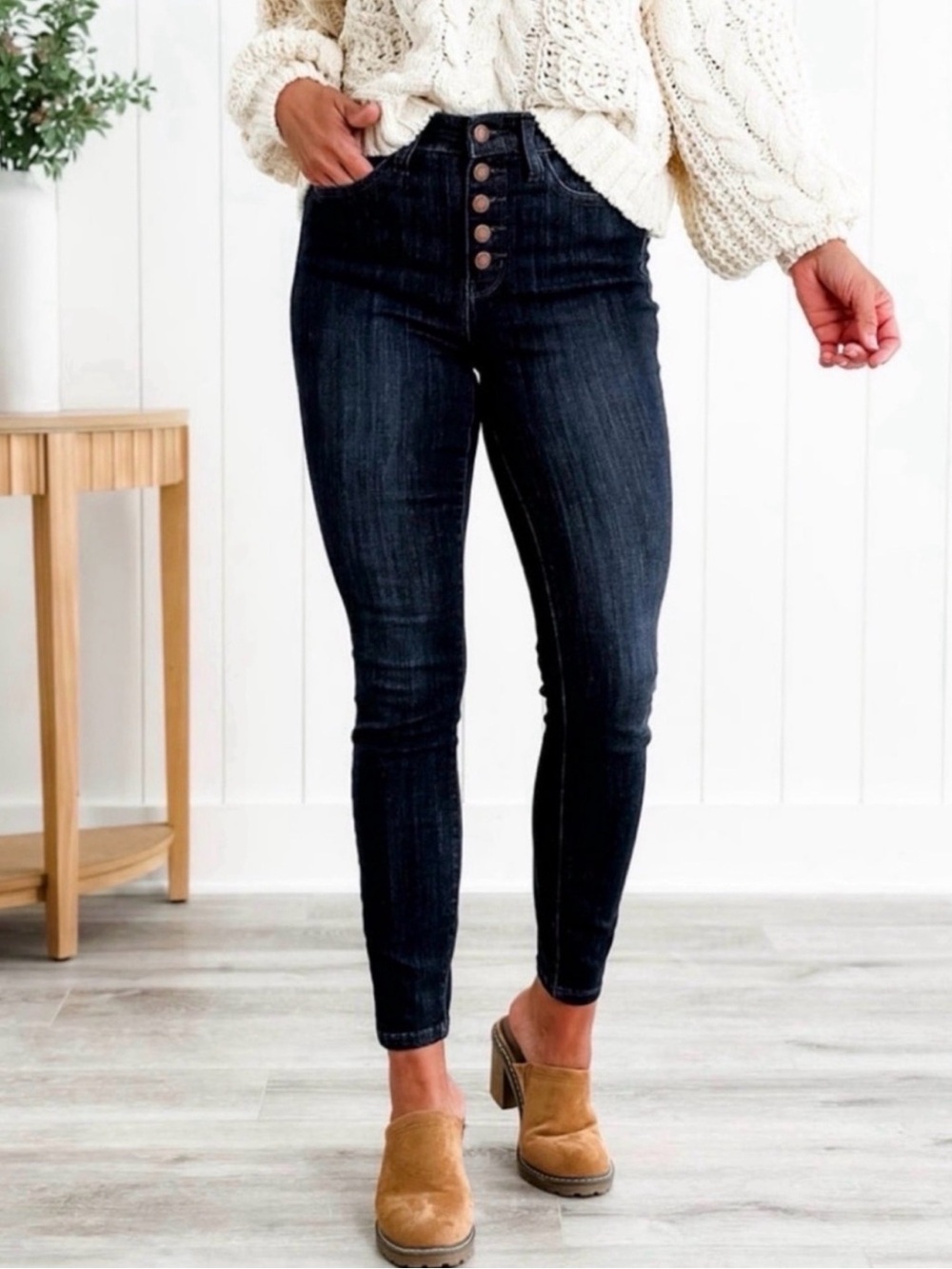 Judy Blue High Waisted Button Fly Skinny Fit Dark Blue JB82331DK Size 11/30